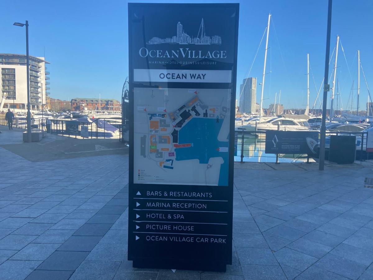 2 Bedroom Near Ocean Village Marina Port Apartment Southampton Esterno foto