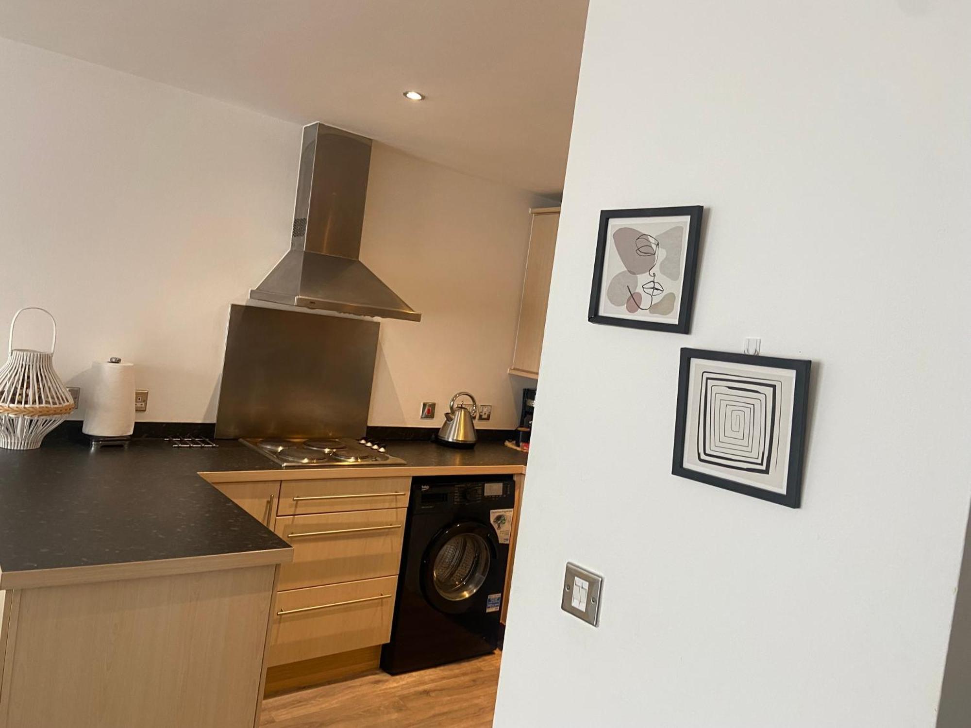 2 Bedroom Near Ocean Village Marina Port Apartment Southampton Esterno foto